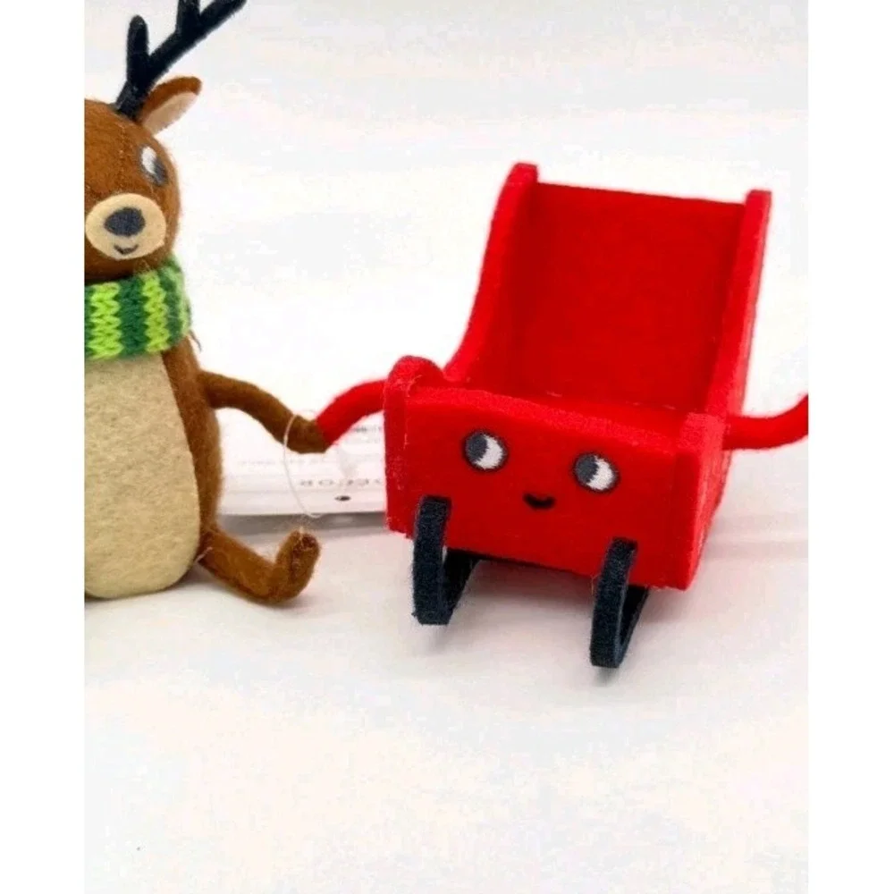 2024 Target Wondershop Felt Reindeer & Sleigh Duo Christmas Figurine